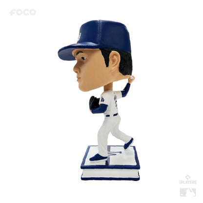 大谷翔平 ロサンゼルス・ドジャース ピッチング ボブルヘッド  約9.5インチ（ホームユニフォーム）